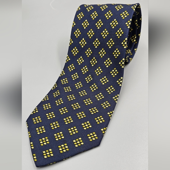 Gianfranco Ferre 100% Silk Men's Tie Navy Yellow - Picture 1 of 4